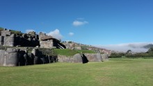 les ruines incas surplombants cusco